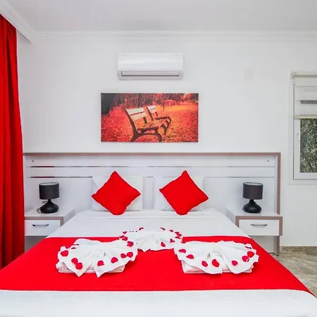 Uzumlu Village 2 Bedroom 6703