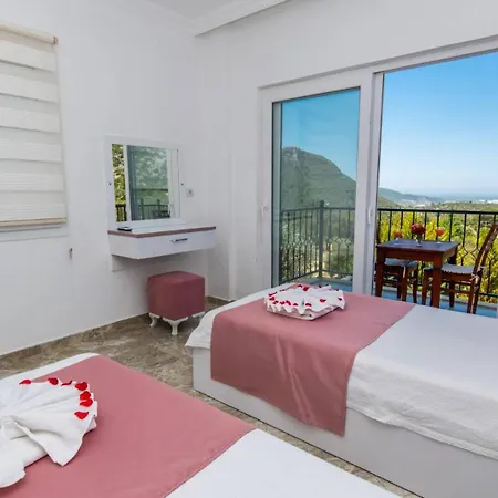 Uzumlu Village 2 Bedroom 6703 Willa